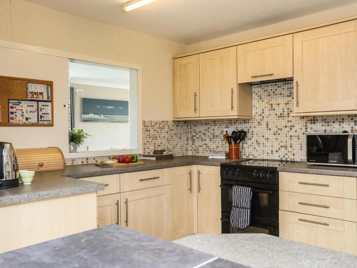 Ty Bedw Villa Benllech Exterior photo