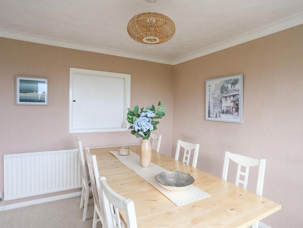 Ty Bedw Villa Benllech Exterior photo